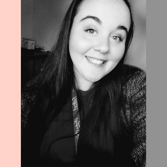 Meet your Posher, Collene - Picture 3 of 4